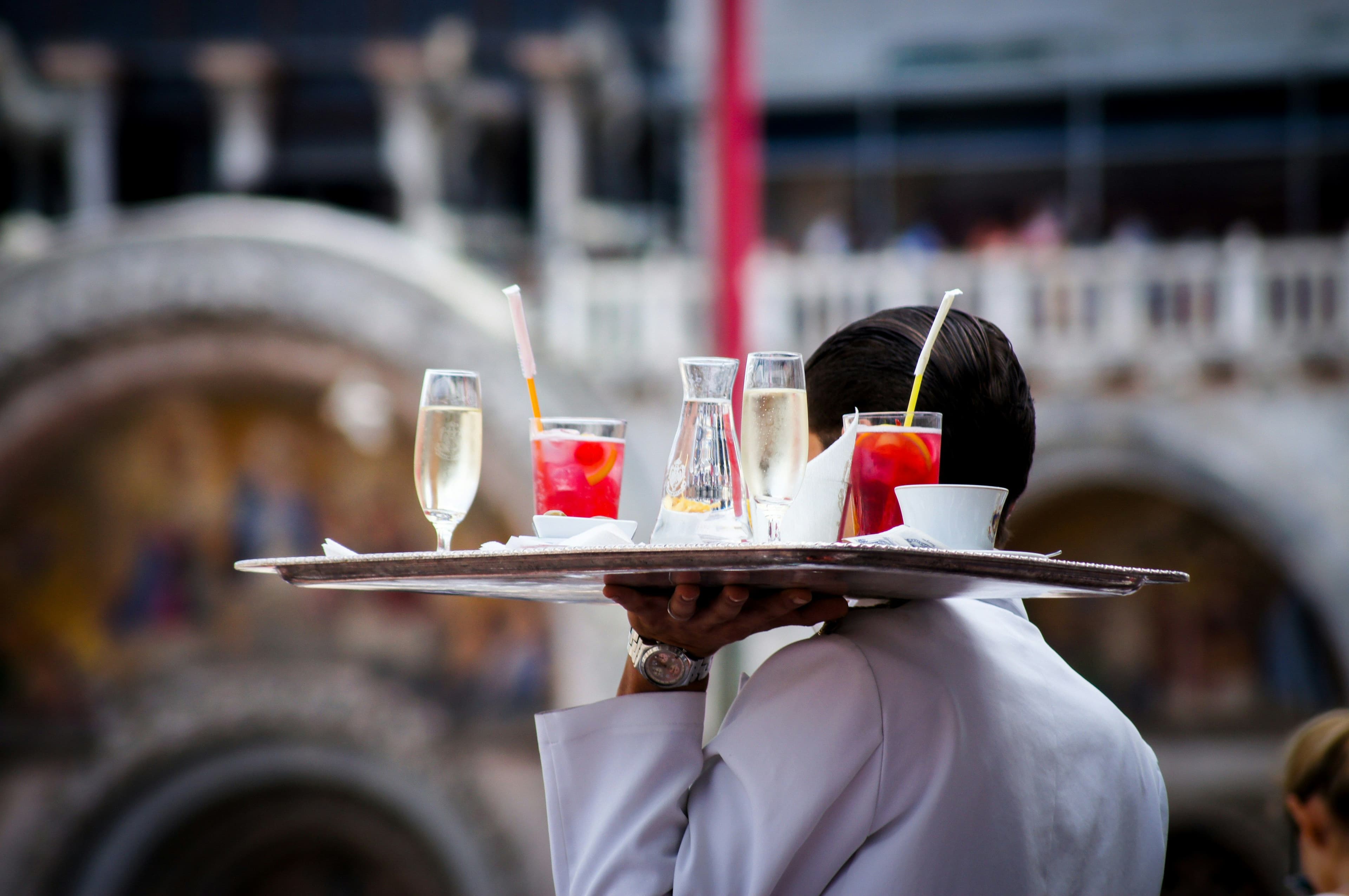 7 estrategias prácticas para mejorar el rendimiento de tu restaurante